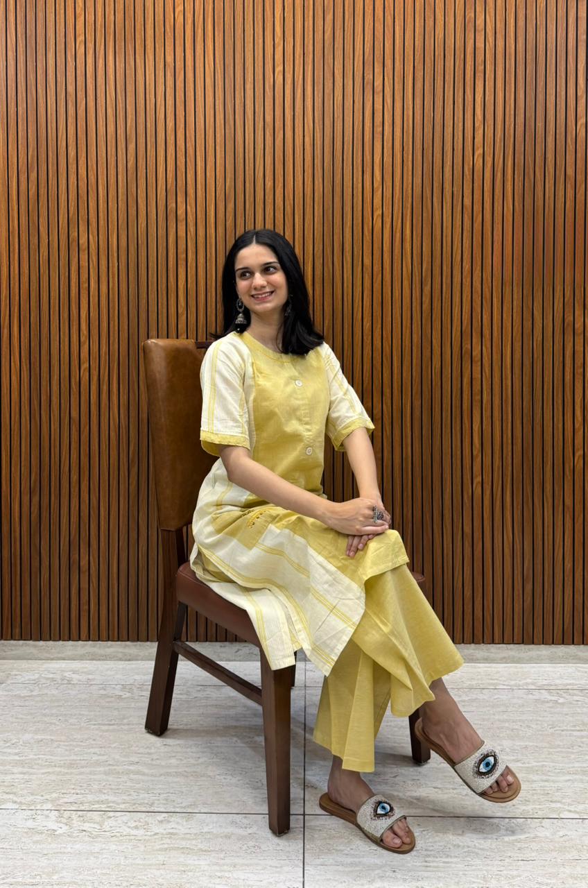 Kurta Palazzo Set In Mustard Shade With Fine Pocket Work In Handloom Cotton.