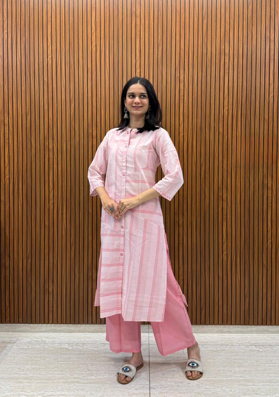 Kurta Palazzo Set In Pink Shade With Fine Pocket Work In Handloom Cotton.
