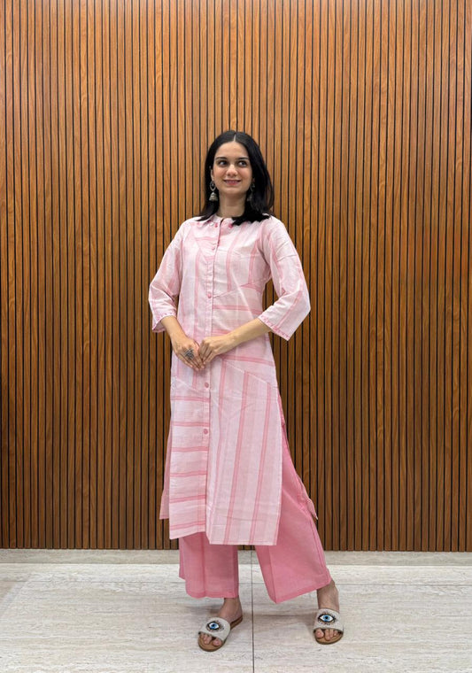 Kurta Palazzo Set In Pink Shade With Fine Pocket Work In Handloom Cotton.